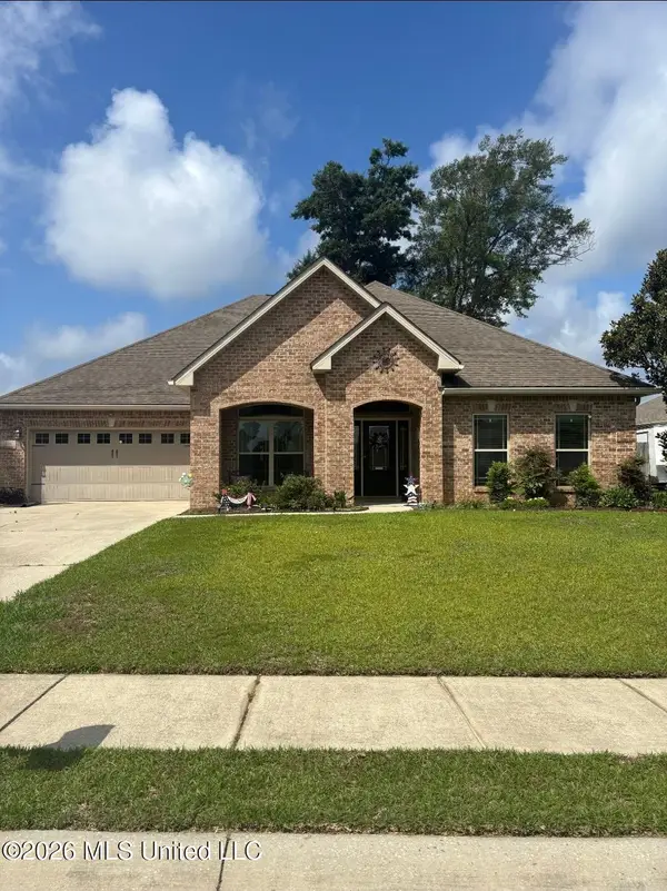 13103 Hawthorn Drive, Biloxi, MS 39532