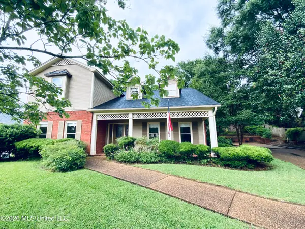 62 N Crownpointe Drive, Jackson, MS 39211