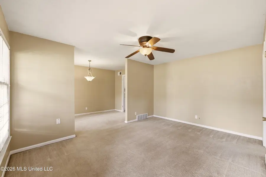 8874 Chesterfield Drive, Southaven, MS 38671 - #3