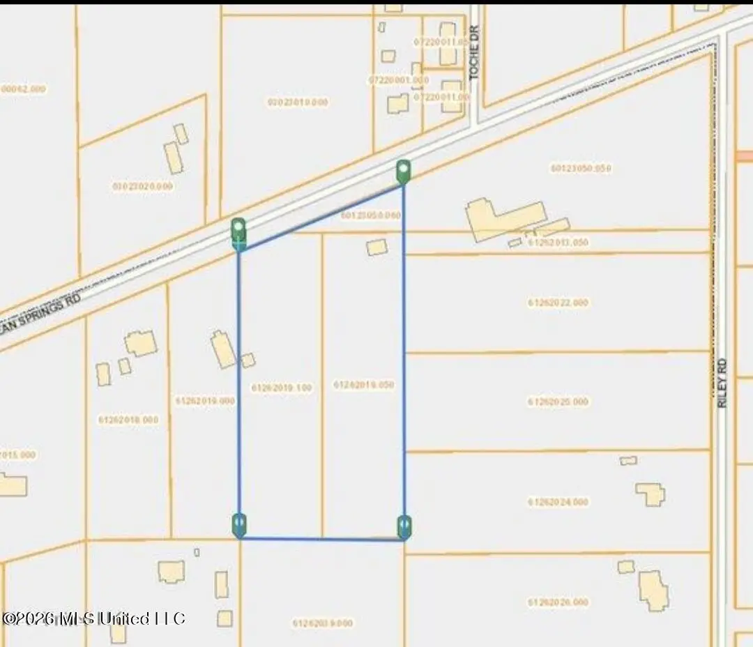 8725 Pickering Forest Drive, Ocean Springs, MS 39564 - #1