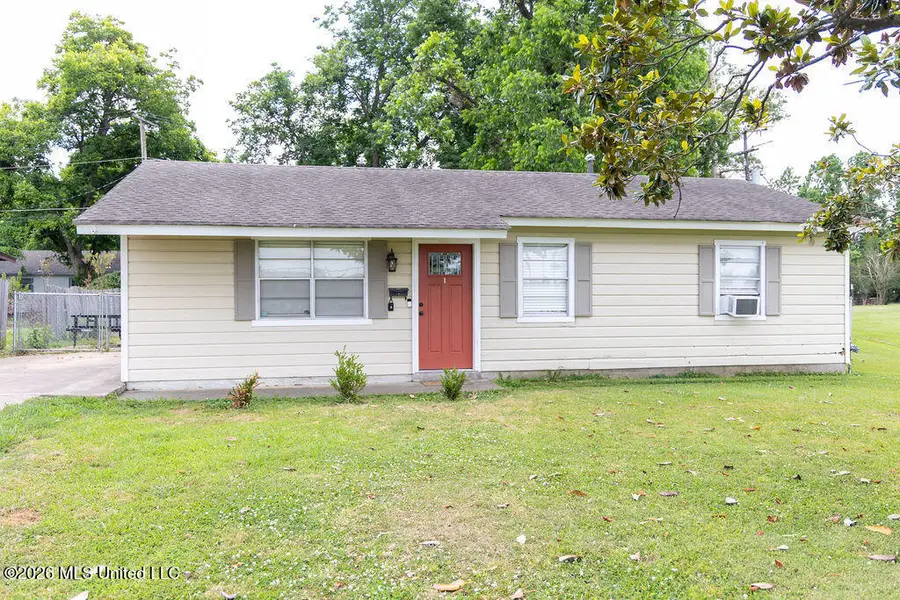 707 Cherokee Road, Greenwood, MS 38930 - #2