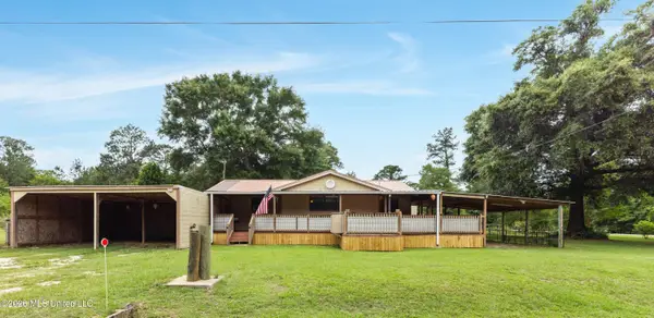 33 Gabe Street, Lumberton, MS 39455