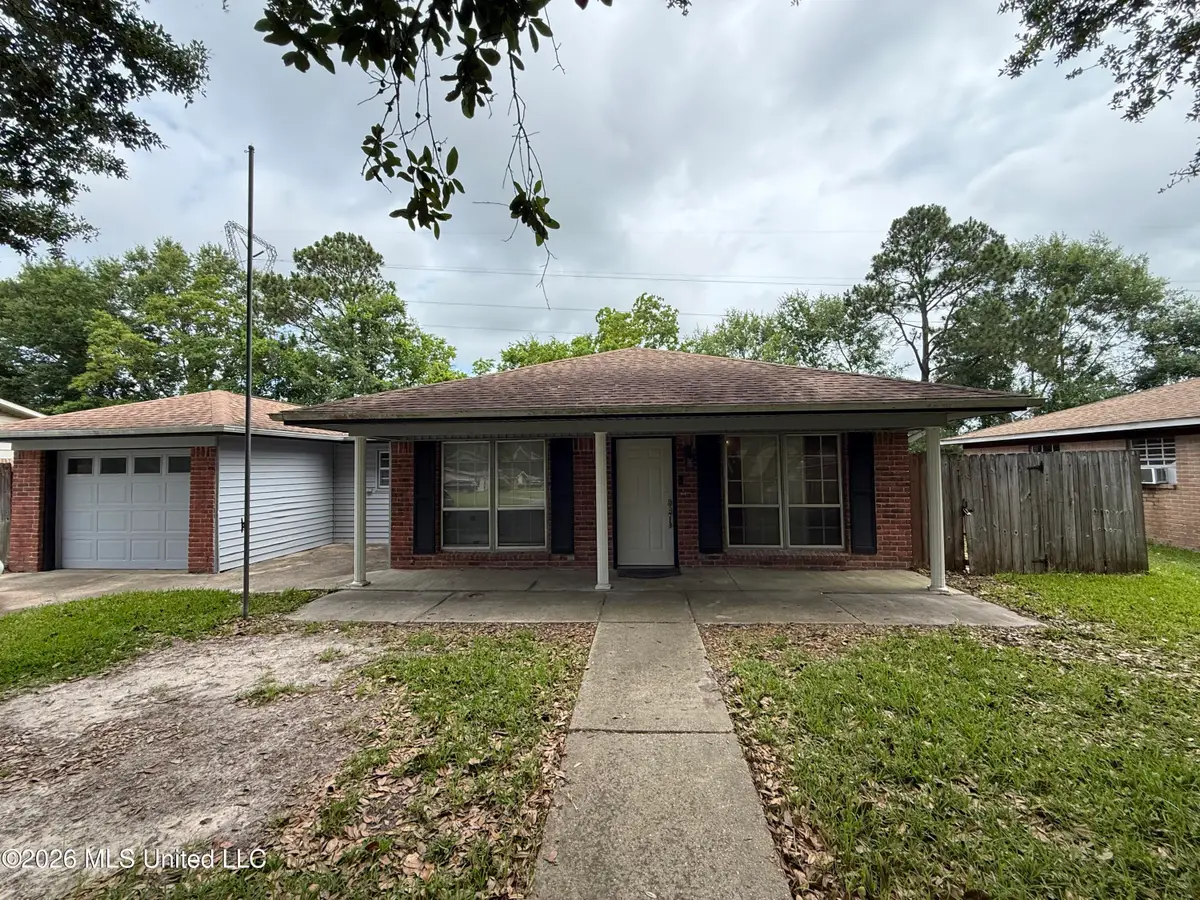 4307 Yosemite Drive, Ocean Springs, MS 39564 - #1