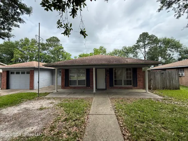 4307 Yosemite Drive, Ocean Springs, MS 39564