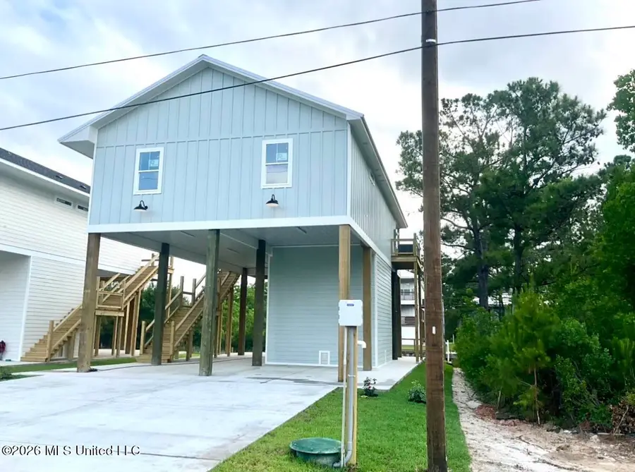 5025 Kansas Street, Bay Saint Louis, MS 39520 - #2