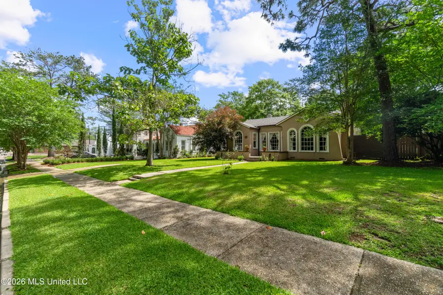 106 S 22nd Avenue, Hattiesburg, MS 39401 - #2