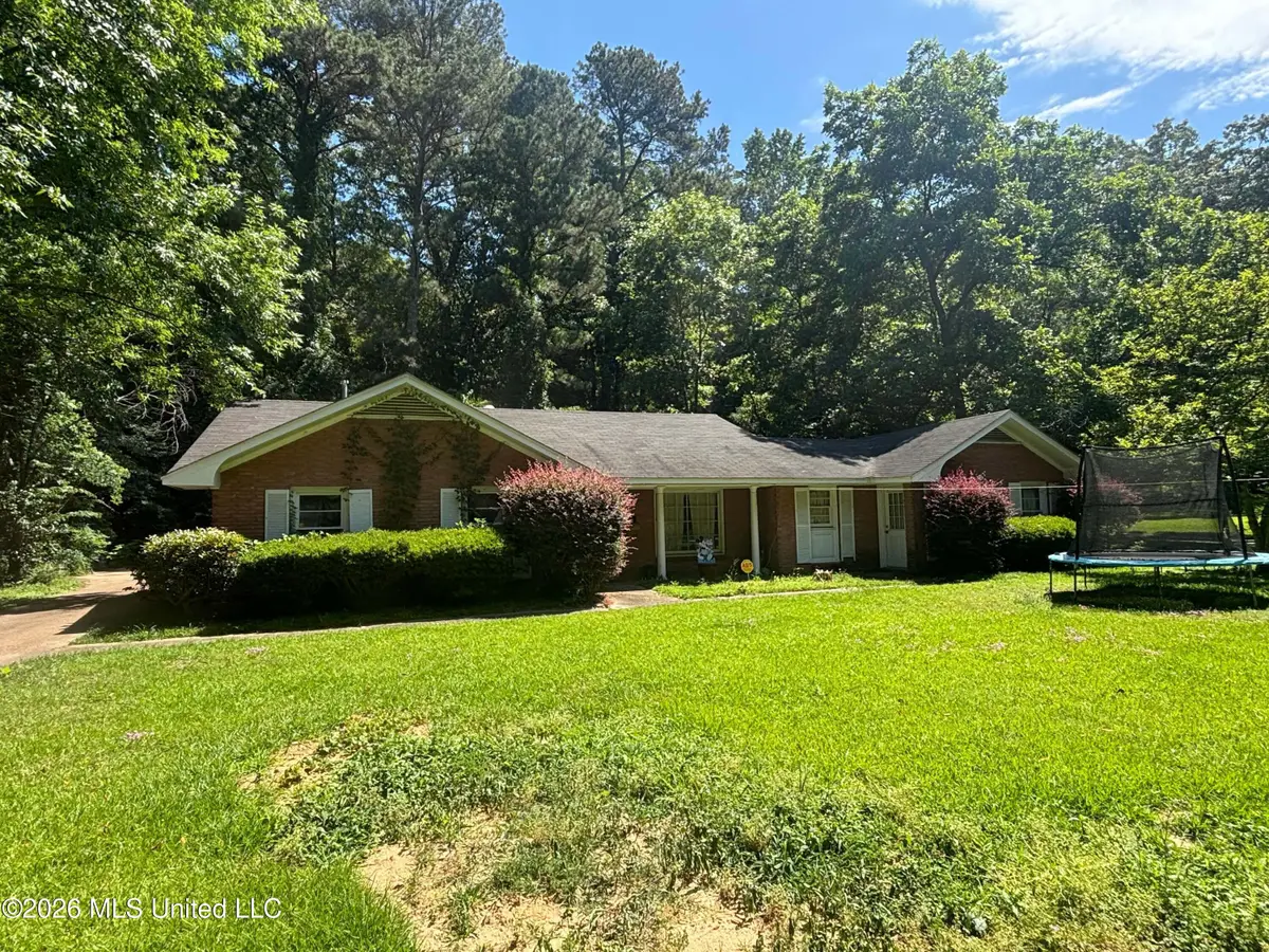 706 Park Circle, Columbus, MS 39701 - #1