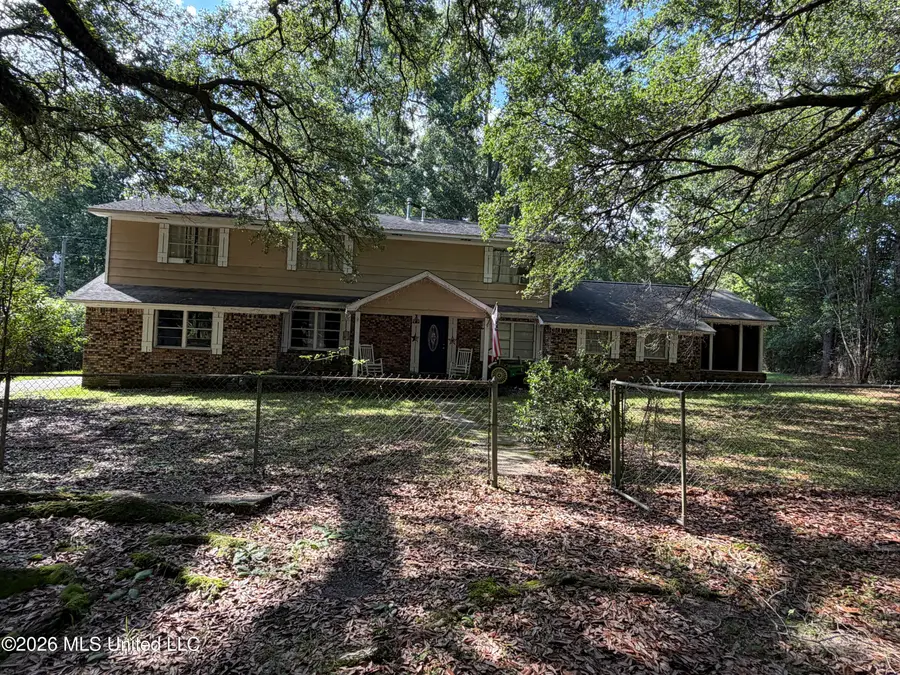 36 Gulf Camp Circle, Lumberton, MS 39455 - #2