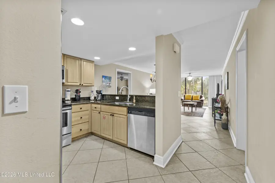 2046 Beach Boulevard, Biloxi, MS 39531 - #2