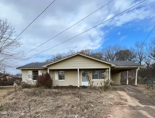 1253 Kentwood Cove, Yazoo City, MS 39194