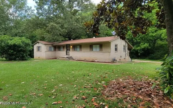 175 Chatham Drive, Holly Springs, MS 38635