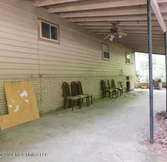 175 Chatham Drive, Holly Springs, MS 38635 - #2