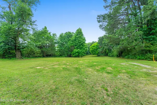 7231 N Hamilton Circle, Olive Branch, MS 38654
