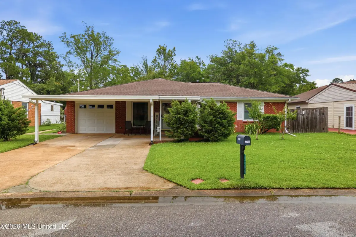 7208 Hampton Drive, Biloxi, MS 39532 - #1