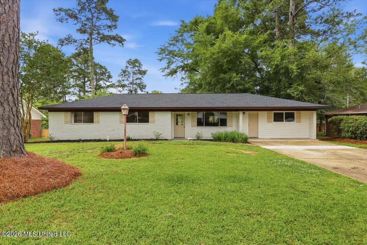 2329 Upper Drive, Pearl, MS 39208 - #1