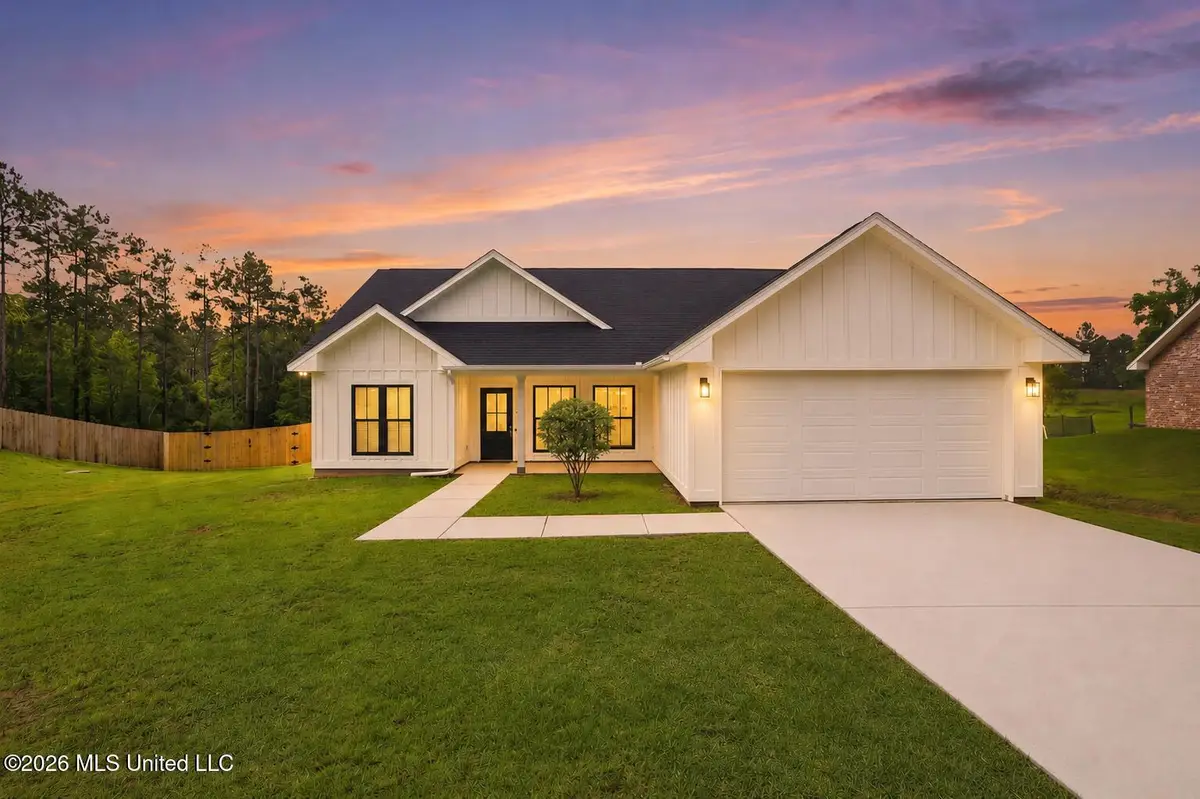 21626 E Edgewood Drive, Saucier, MS 39574 - #1