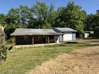 1208 Bergland Street, Water Valley, MS 38965