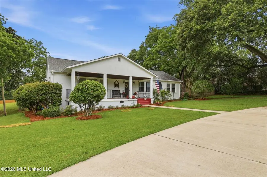 718 S College Street, Brandon, MS 39042 - #2