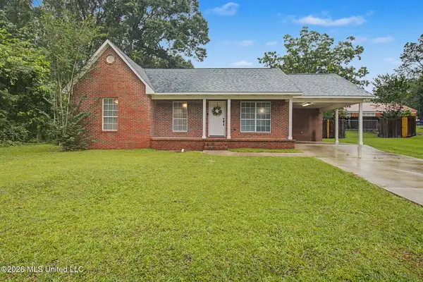 105 Hall Street, Wiggins, MS 39577