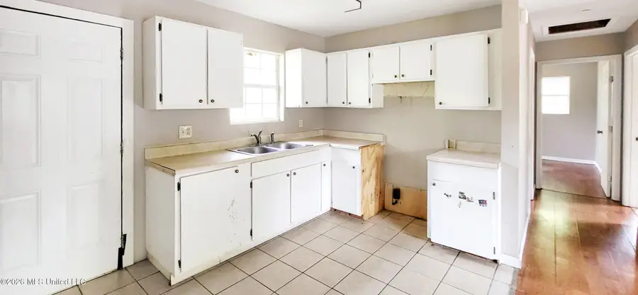 411 Martin Luther King Junior Drive, Poplarville, MS 39470 - #3