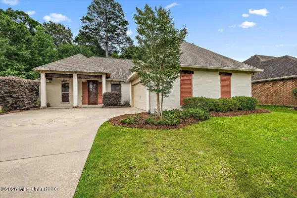 877 Willow Grande Circle, Brandon, MS 39047