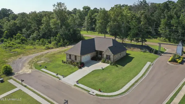 600 Ponderosa Drive, Flowood, MS 39232