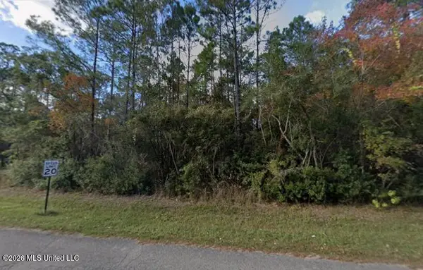 6190 Comanche Street, Kiln, MS 39556