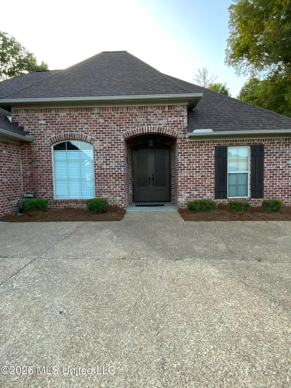 785 Creston Drive, Byram, MS 39272