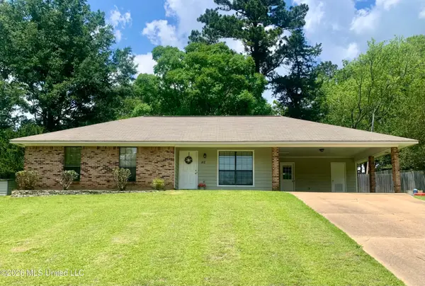 102 Mclendon Drive, Raymond, MS 39154