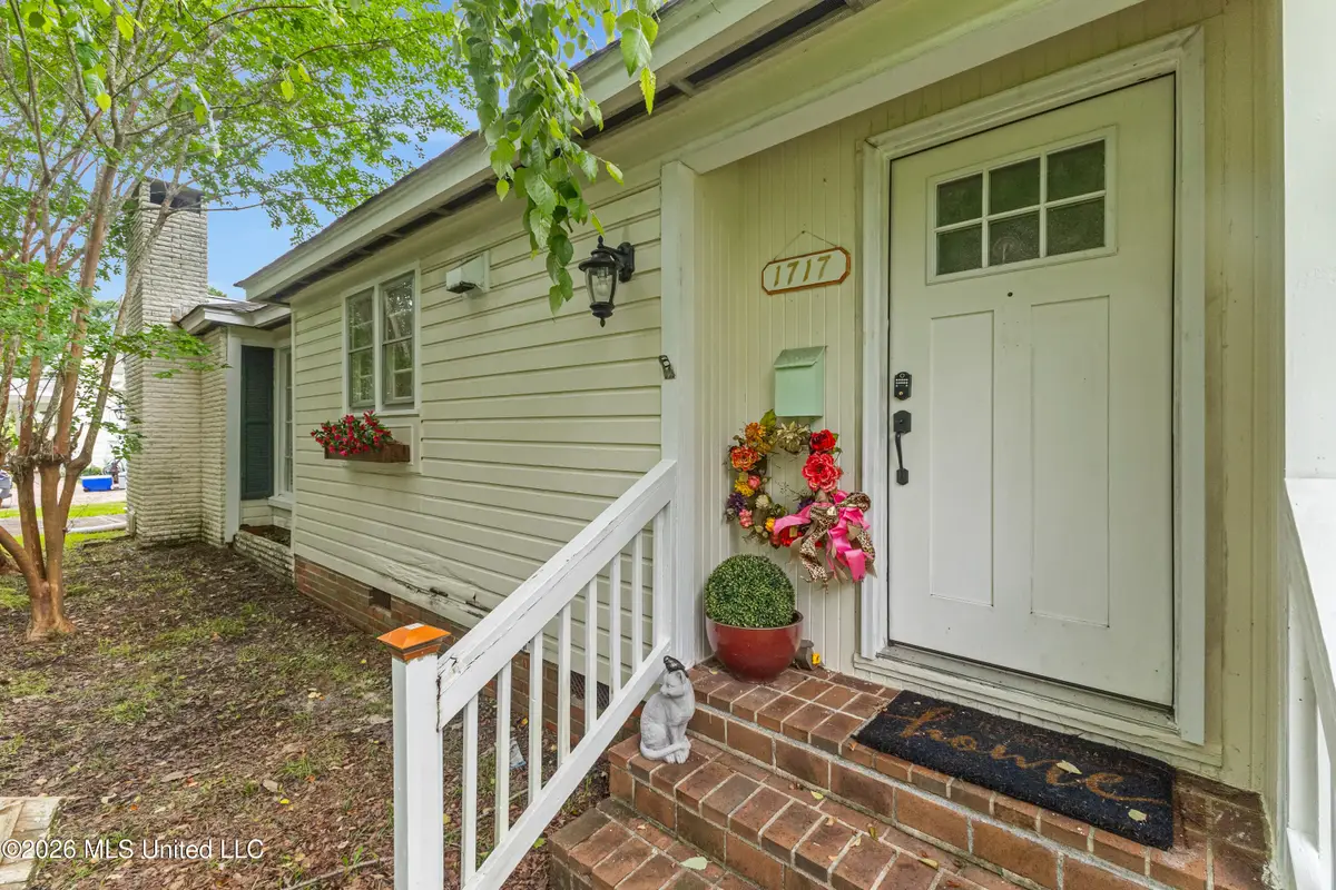 1717 2nd Terrace, Hattiesburg, MS 39401 - #1
