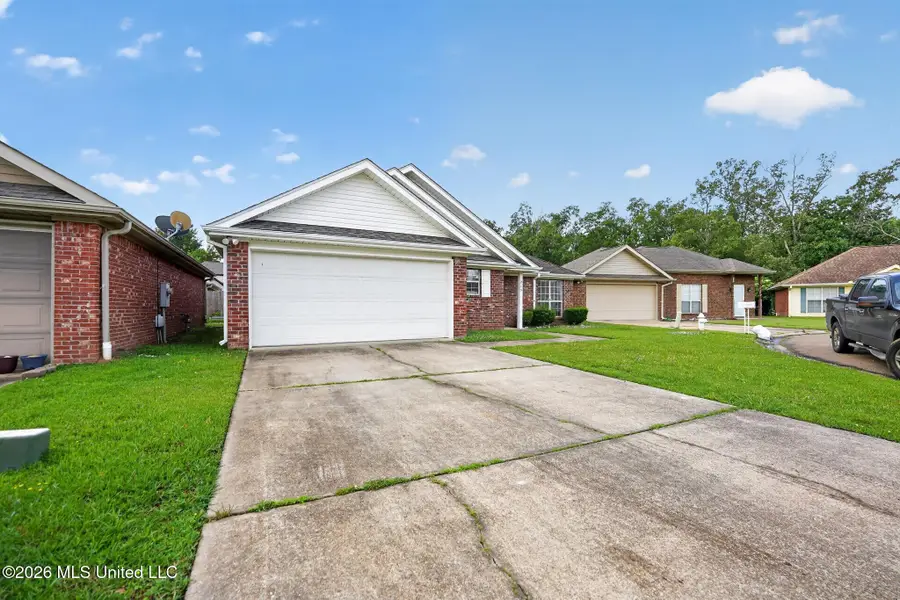 215 David Street, Pearl, MS 39208 - #2