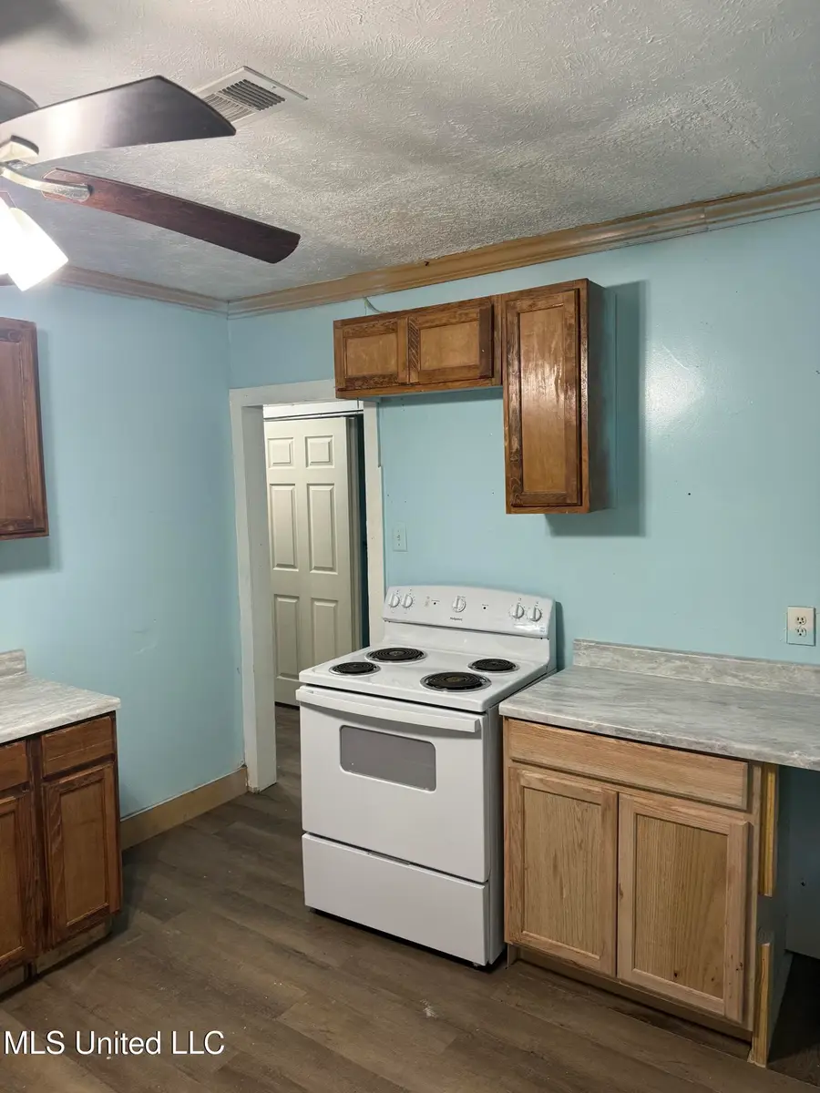 5221 Gertrude Drive, Jackson, MS 39204 - #2