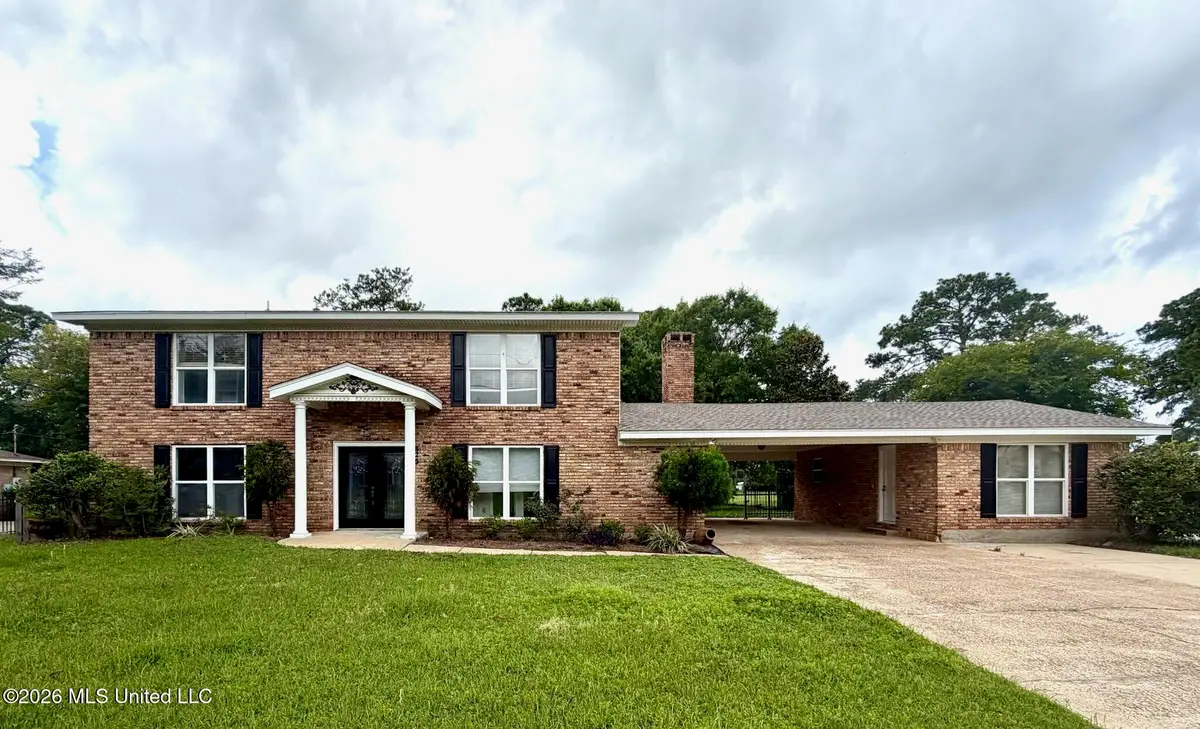 825 Warren Street, Pascagoula, MS 39567 - #1
