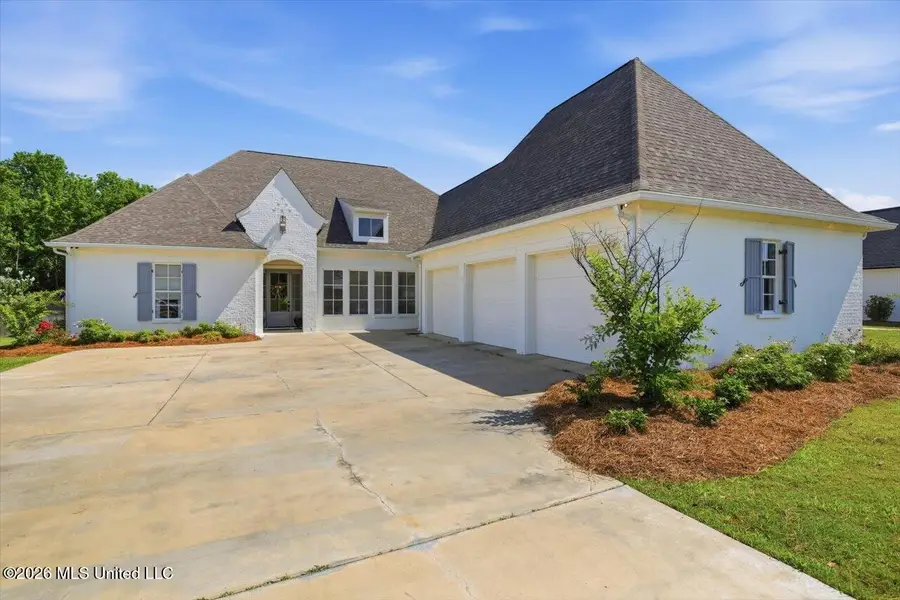 429 W Oak Circle, Madison, MS 39110 - #3