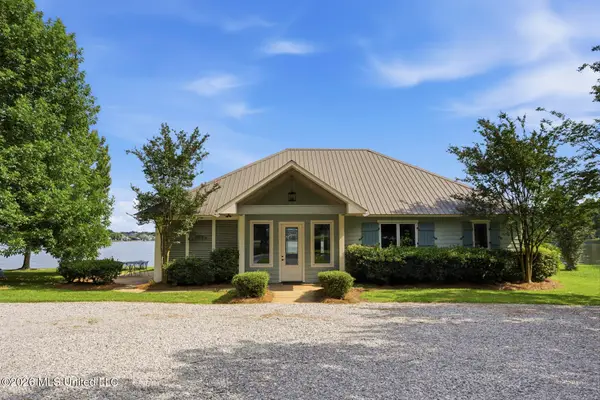 123 Waterford Lane, Madison, MS 39110