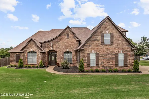 2783 Moonlight Shadow Drive, Olive Branch, MS 38654