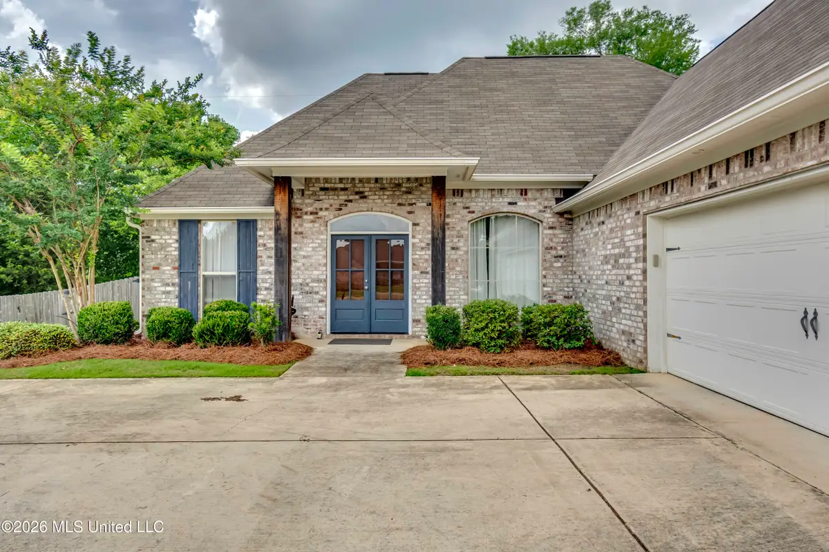 230 Falls Crossing, Madison, MS 39110 - #1