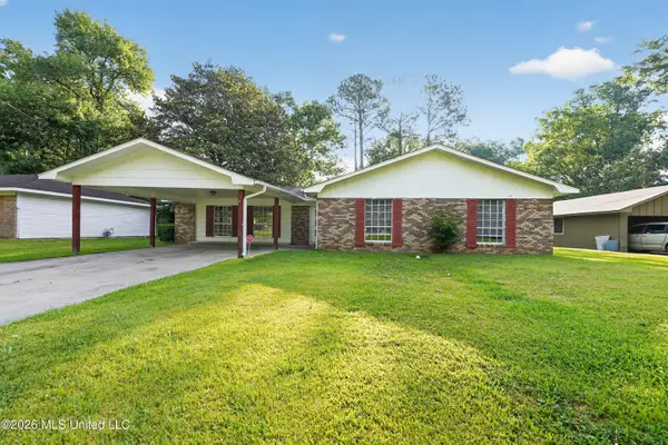 3024 Longwood Drive, Jackson, MS 39212