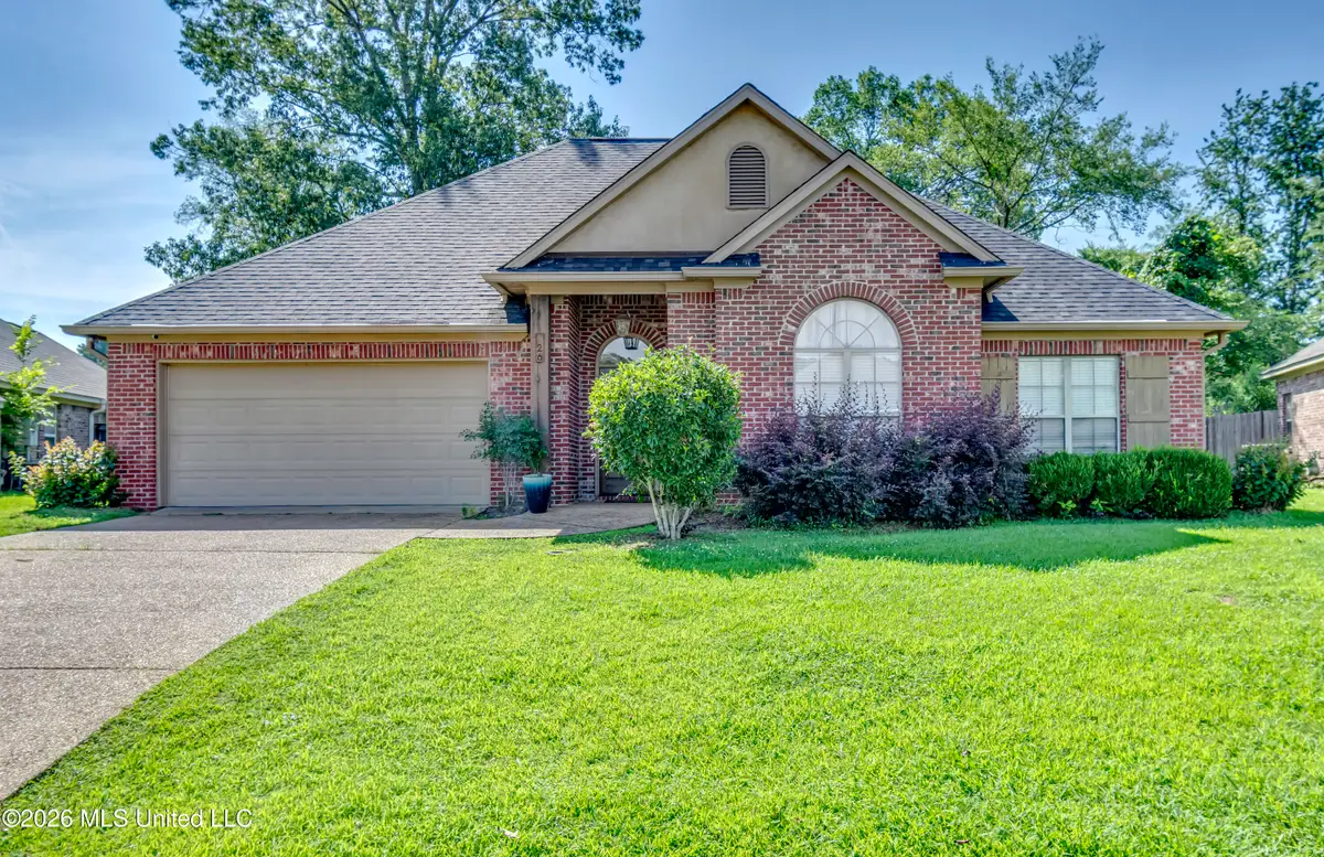 126 W Pinebrook Drive, Brandon, MS 39047 - #1