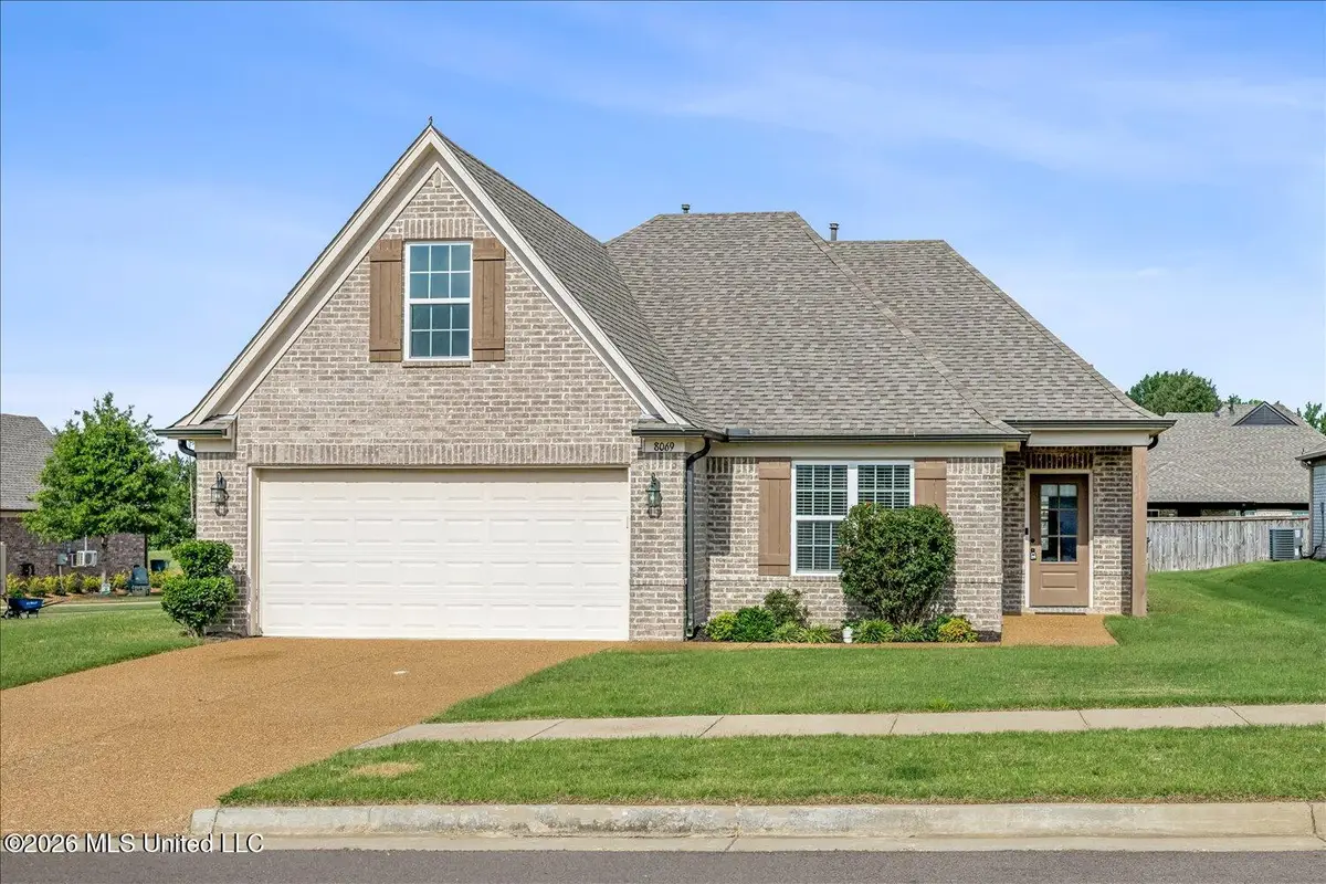 8069 Aiden Road, Southaven, MS 38671 - #1
