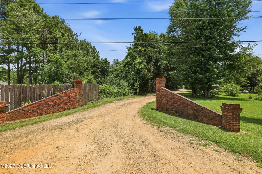 1122 Willis Cotton Road, Summit, MS 39666 - #2