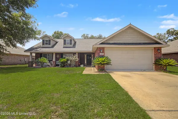 117 Brackish Place, Ocean Springs, MS 39564