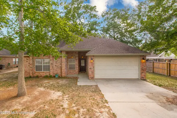 4 Maroon Drive, Picayune, MS 39466