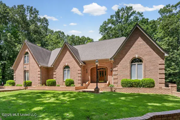 6705 Autumn Oaks Drive, Olive Branch, MS 38654 - #1