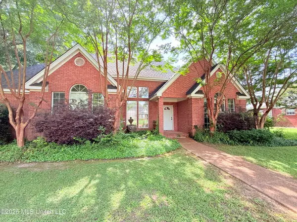 2465 Pryor Street, Grenada, MS 38901