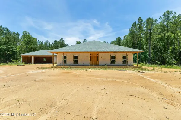 313 Spur Line Road, Ellisville, MS 39437