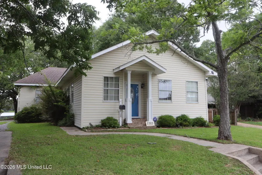 2303 Pascagoula Street, Pascagoula, MS 39567 - #2