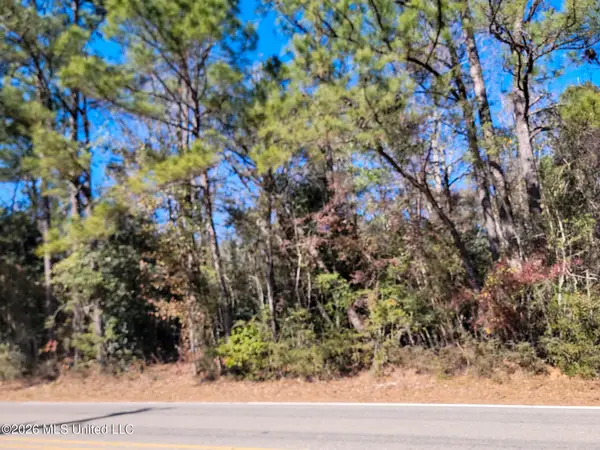 97165 Kapalama Drive, Diamondhead, MS 39525