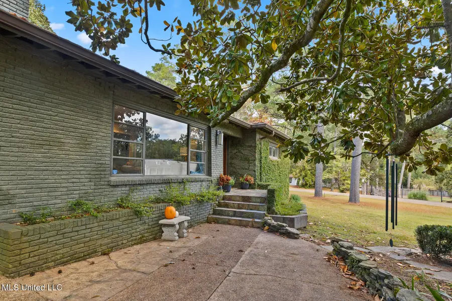 4215 Athens Drive, Jackson, MS 39211 - #2