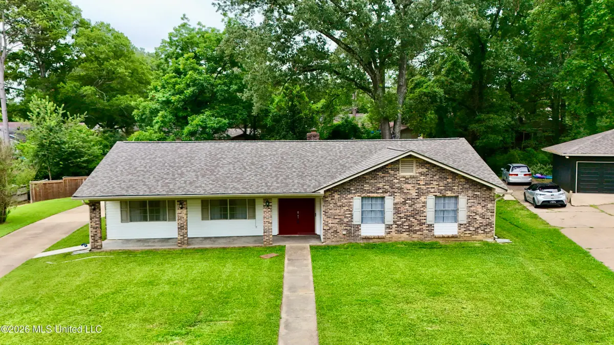 1206 Dartmoor Drive, Clinton, MS 39056 - #1